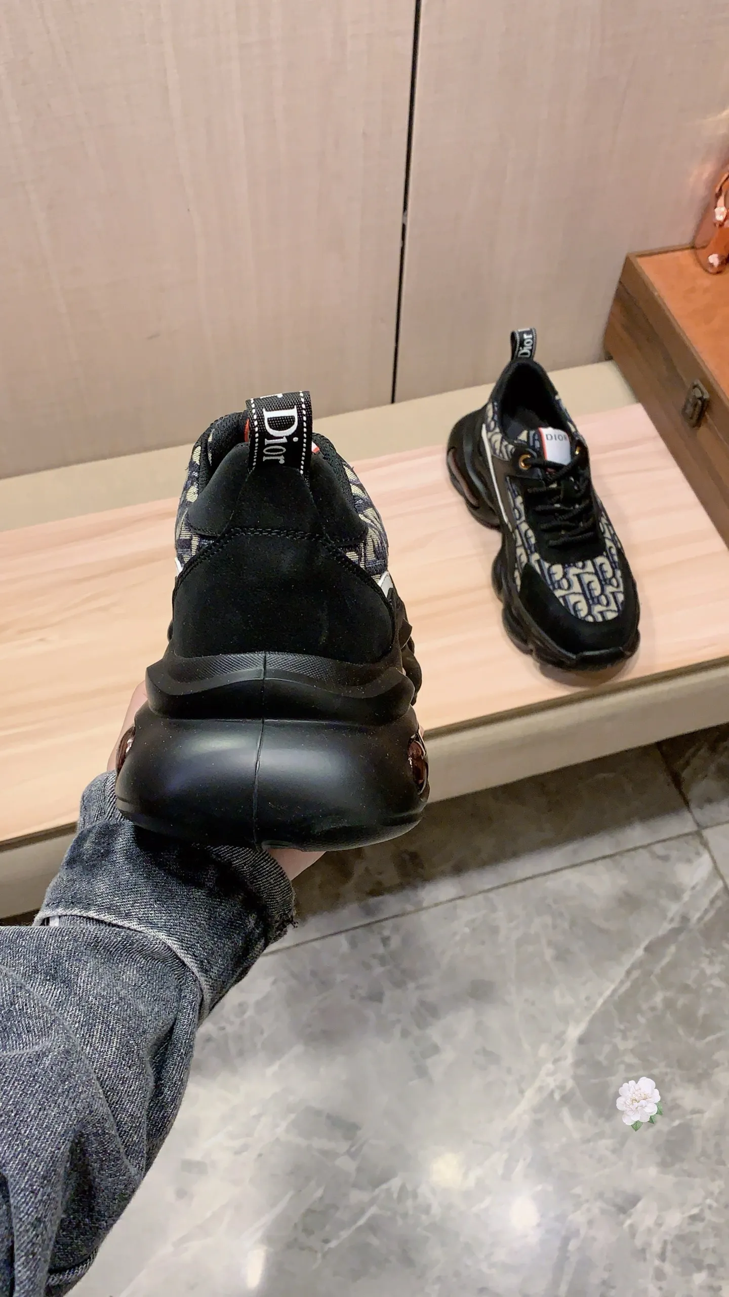 Men's men's shoes💰460💰💰🎩🎩[Lightning][Lightning] "Dior DIOR*" latest • popular casual shoes, top brand [seduce] luxury ~ purchasing agency, top ~ quality. [Strong] The upper is made of imported breathable cowhide with material ➕ breathable sheepskin feet (•) and fine workmanship. The original stylish and stylish soft rubber wear-resistant and non-slip outsole is light and comfortable on the feet. The real thing looks better when photographed in person. 012: code: 38-44, 2️⃣ colors selected